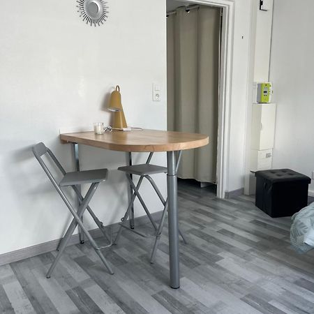 Studio / chambre calme prés de l'étang st pierre. Amiens Extérieur photo
